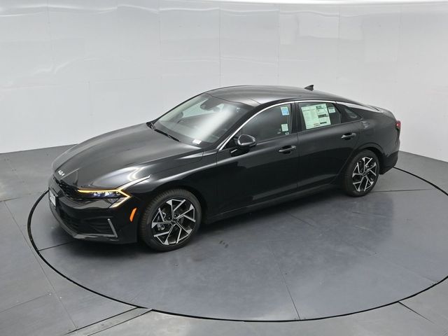 2026 Kia K5 EX
