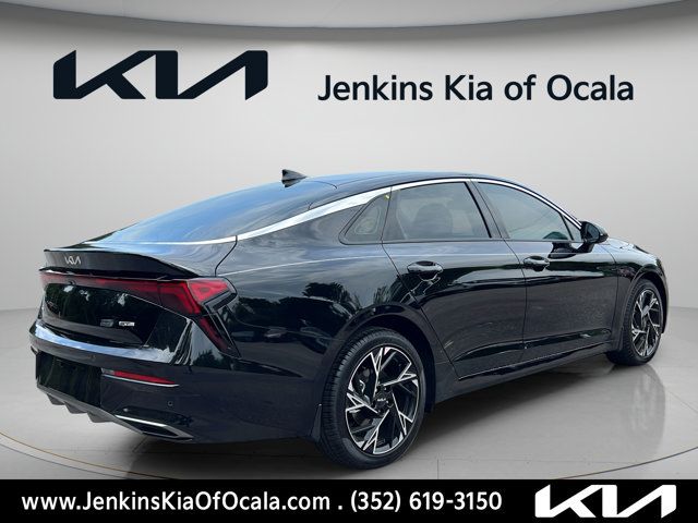 2026 Kia K5 GT-Line