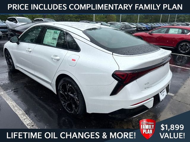 2026 Kia K5 GT-Line