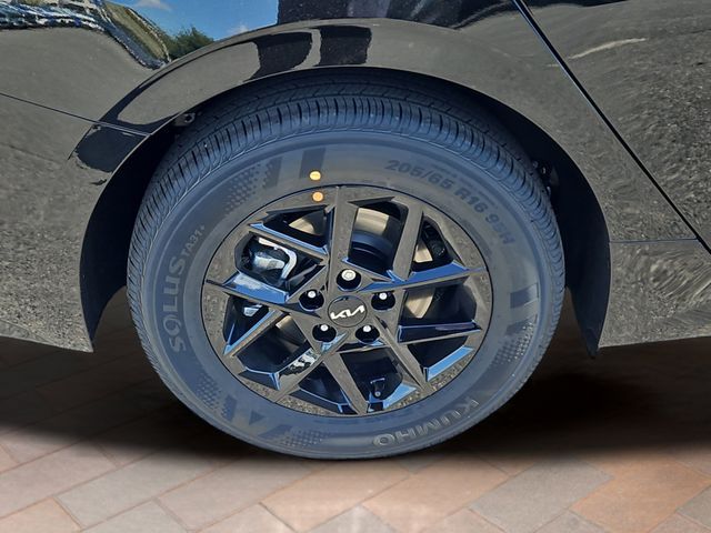 2026 Kia K5 LXS