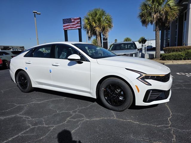 2026 Kia K5 LXS
