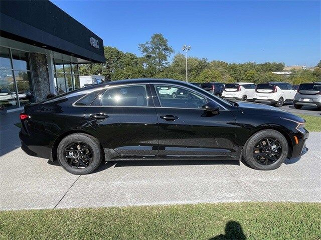 2026 Kia K5 LXS