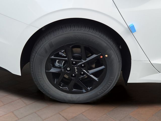 2026 Kia K5 LXS