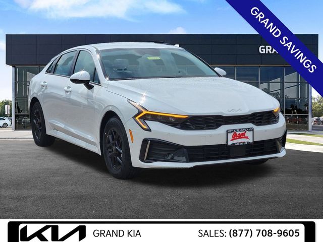 2026 Kia K5 LXS