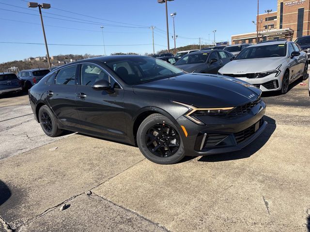 2026 Kia K5 LXS