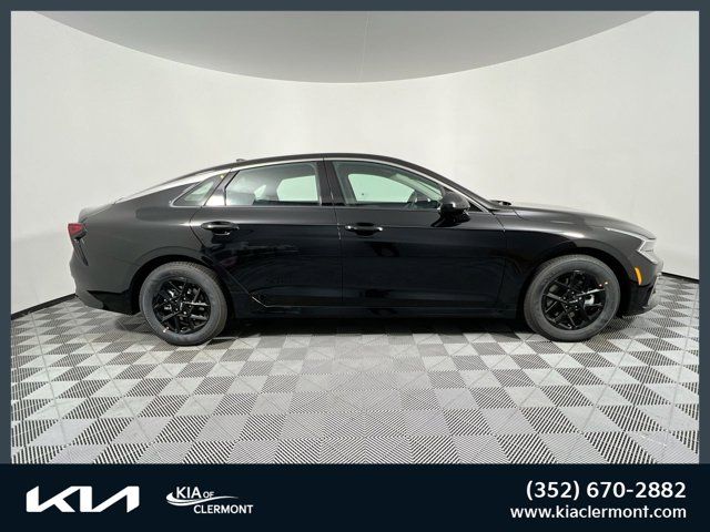 2026 Kia K5 LXS