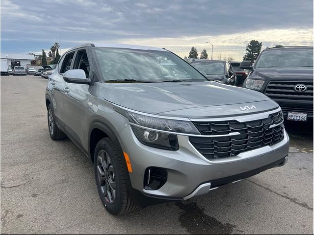 2026 Kia Seltos LX