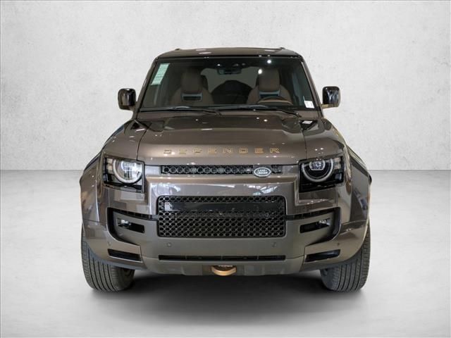 2026 Land Rover Defender OCTA