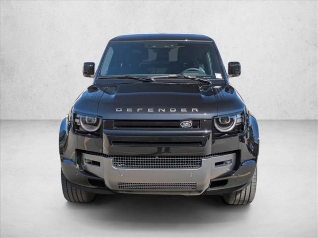 2026 Land Rover Defender V8