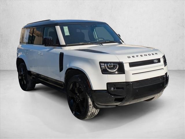 2026 Land Rover Defender X-Dynamic SE