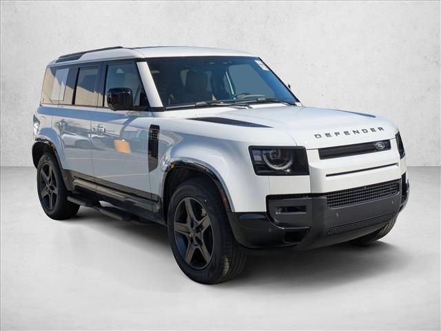 2026 Land Rover Defender X-Dynamic SE