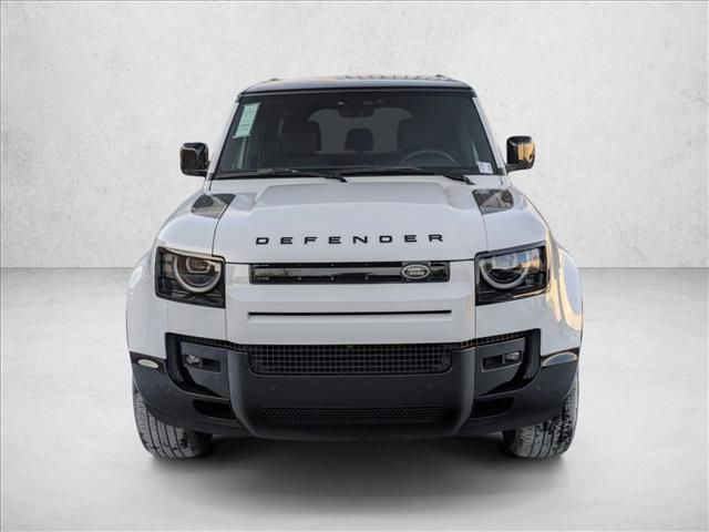 2026 Land Rover Defender X-Dynamic SE