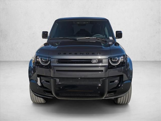 2026 Land Rover Defender X-Dynamic SE