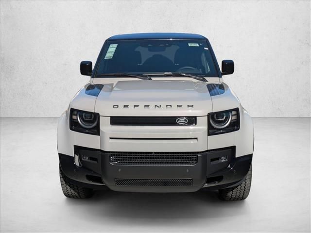 2026 Land Rover Defender X-Dynamic SE