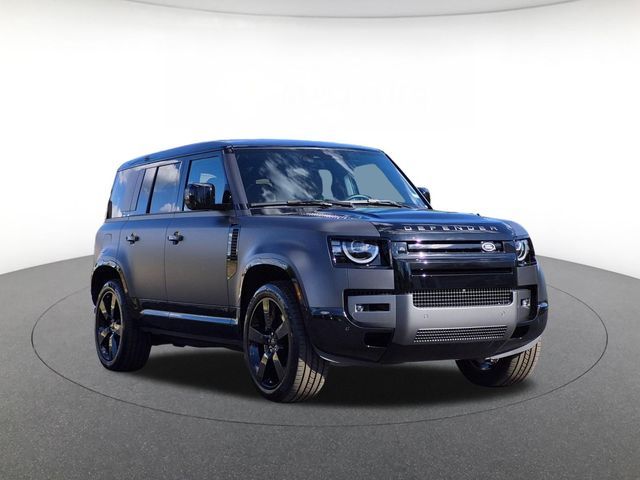 2026 Land Rover Defender V8