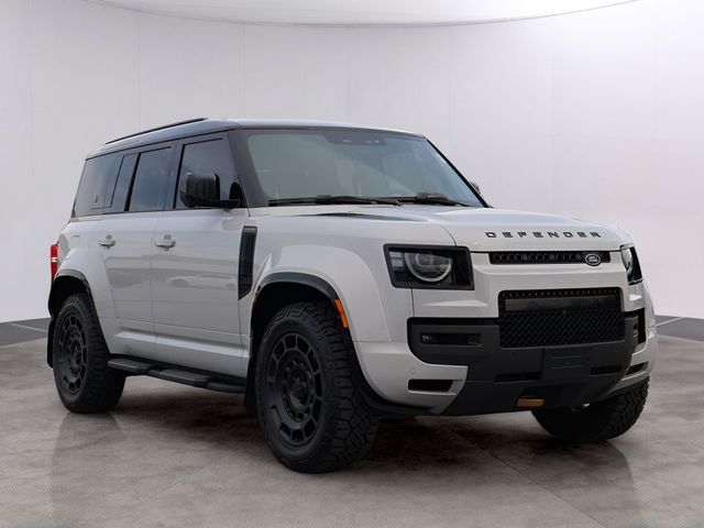 2026 Land Rover Defender OCTA