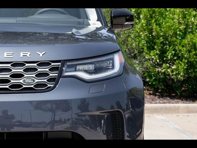 2026 Land Rover Discovery S