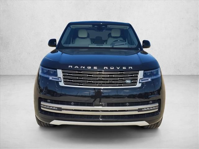 2026 Land Rover Range Rover SE