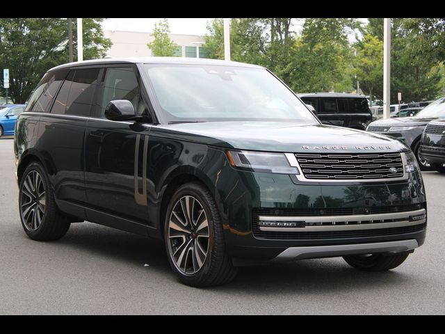 2026 Land Rover Range Rover SE