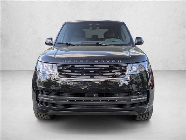 2026 Land Rover Range Rover SE