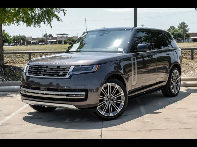 2026 Land Rover Range Rover SE