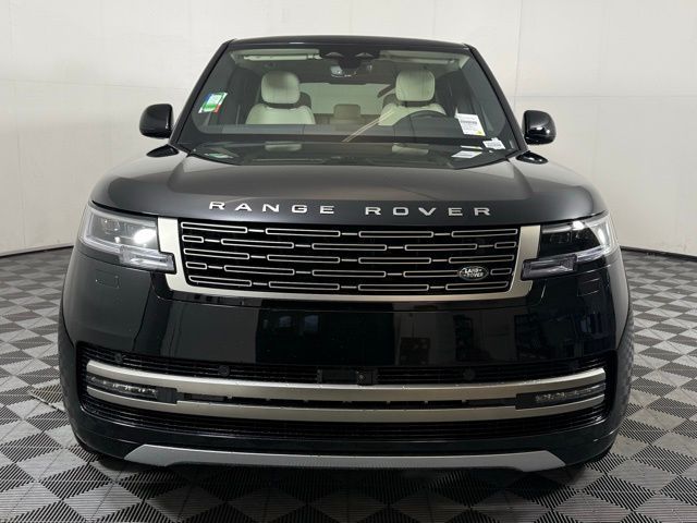 2026 Land Rover Range Rover SE