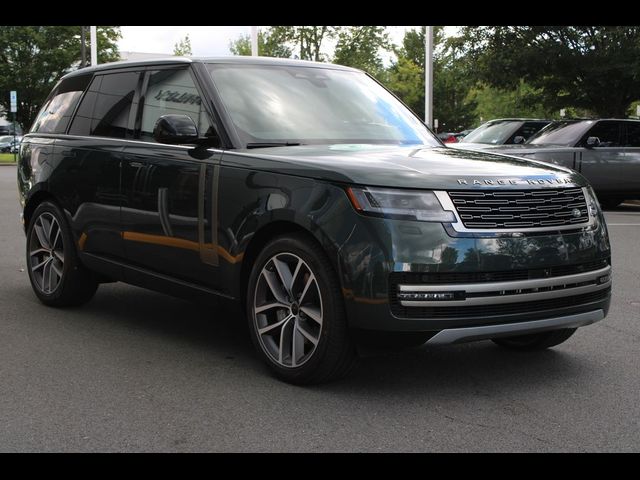 2026 Land Rover Range Rover SE