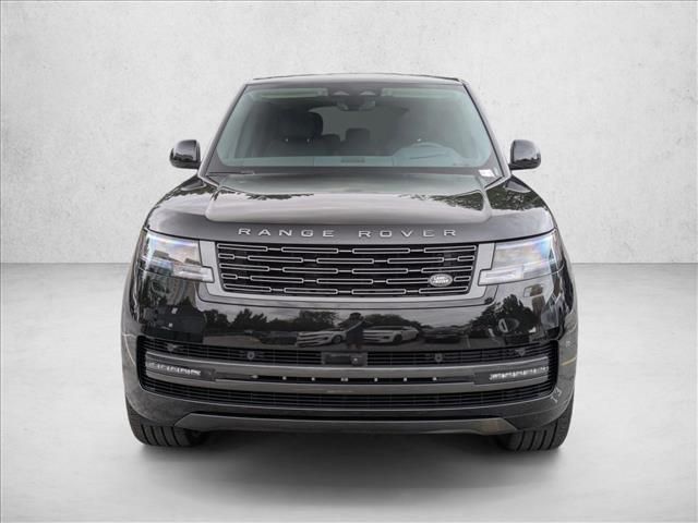 2026 Land Rover Range Rover SE
