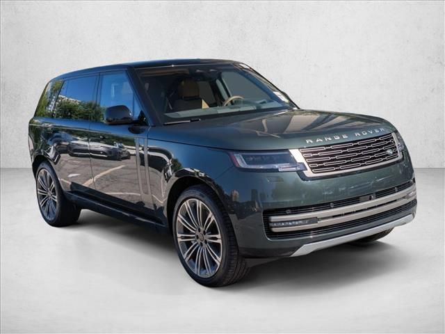 2026 Land Rover Range Rover SE