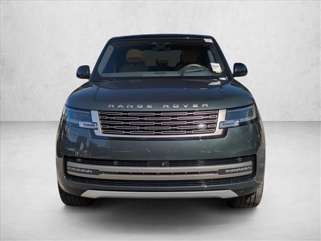 2026 Land Rover Range Rover SE