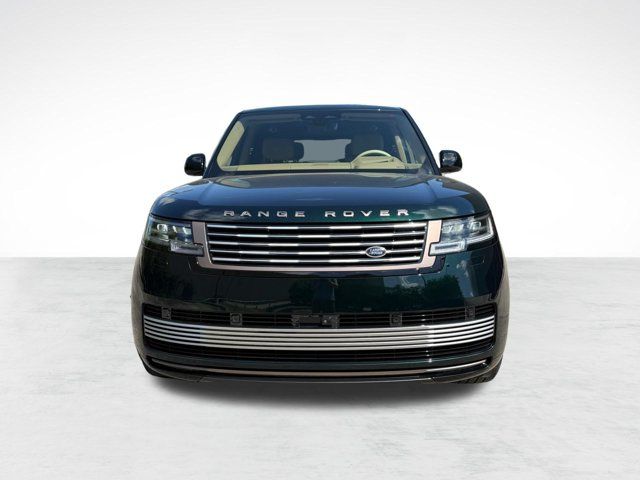 2026 Land Rover Range Rover SV