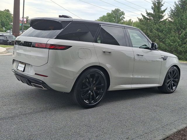 2026 Land Rover Range Rover Sport Dynamic SE
