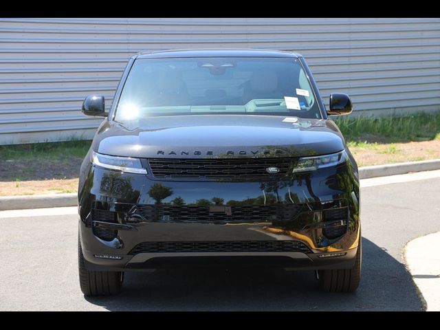 2026 Land Rover Range Rover Sport SE