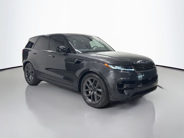 2026 Land Rover Range Rover Sport SE