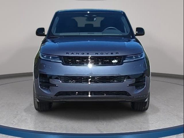 2026 Land Rover Range Rover Sport SE