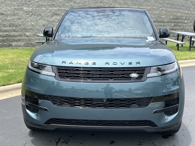 2026 Land Rover Range Rover Sport SE