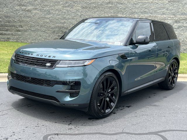2026 Land Rover Range Rover Sport SE