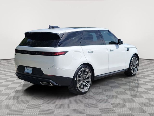 2026 Land Rover Range Rover Sport SE