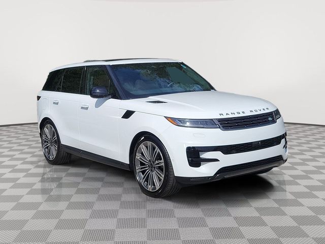 2026 Land Rover Range Rover Sport SE
