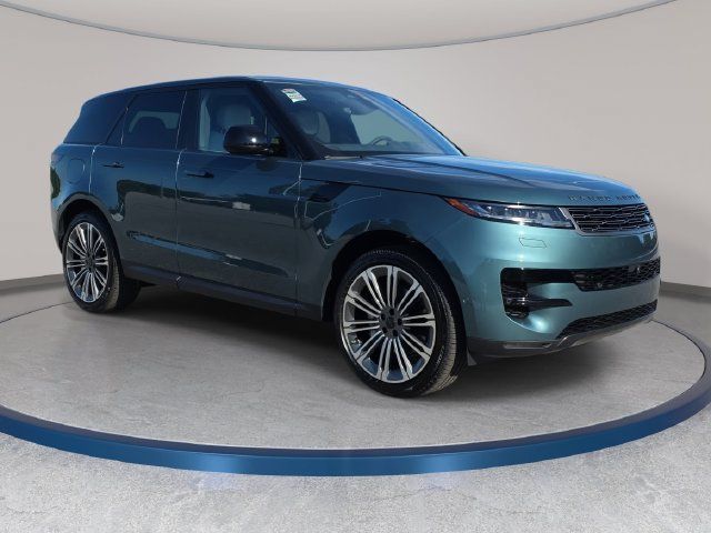 2026 Land Rover Range Rover Sport SE