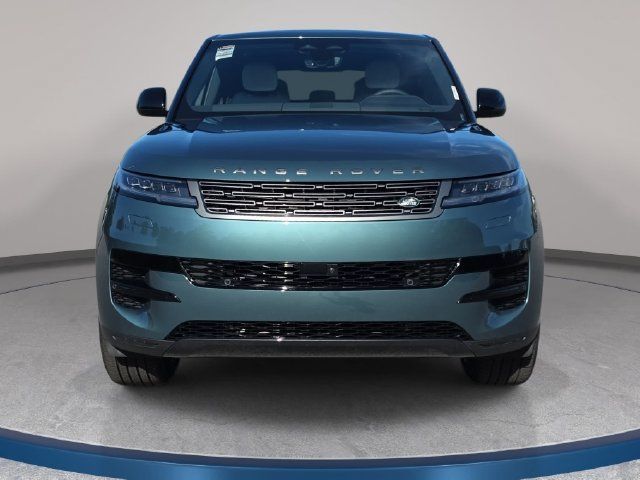 2026 Land Rover Range Rover Sport SE