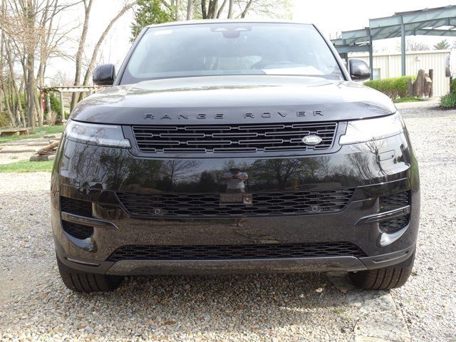 2026 Land Rover Range Rover Sport SE