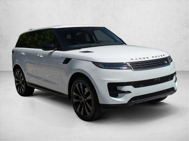 2026 Land Rover Range Rover Sport SE
