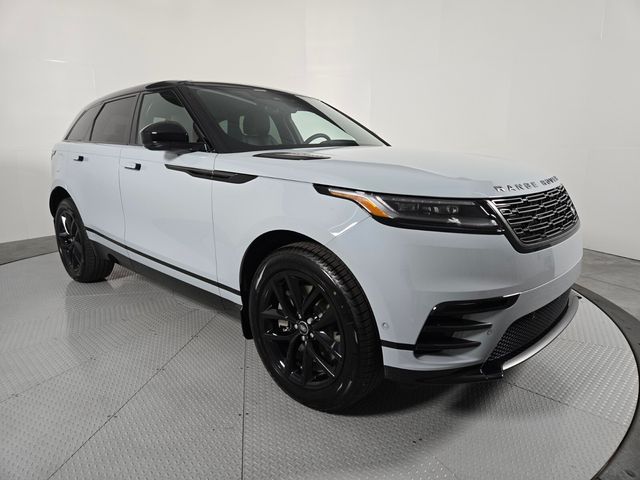 2026 Land Rover Range Rover Velar Dynamic SE