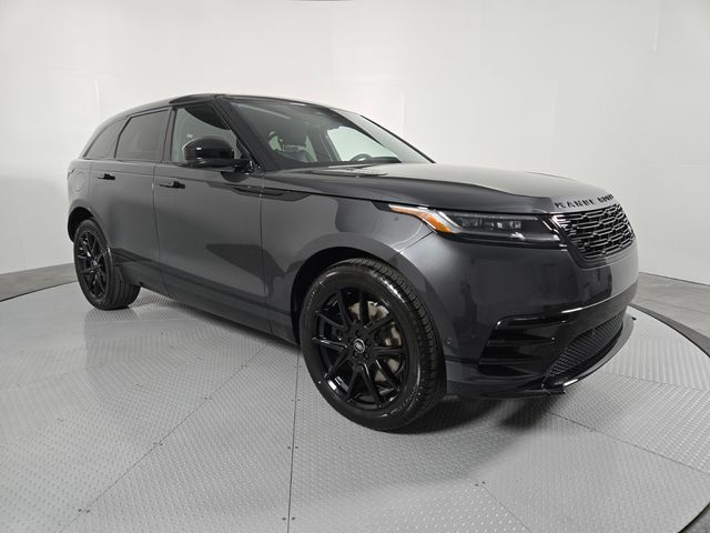 2026 Land Rover Range Rover Velar Dynamic SE