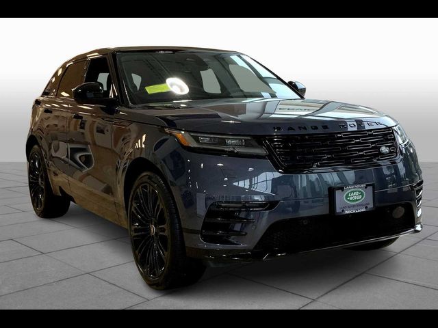 2026 Land Rover Range Rover Velar Dynamic SE