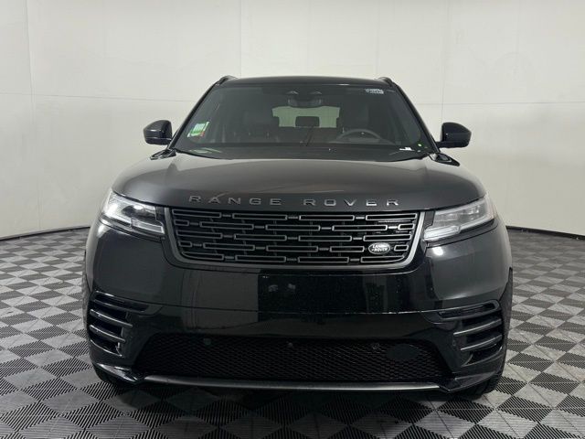 2026 Land Rover Range Rover Velar Dynamic SE