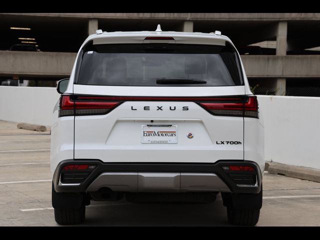 2026 Lexus LX LX 700h Luxury