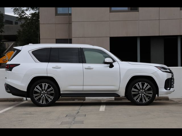 2026 Lexus LX LX 700h Luxury