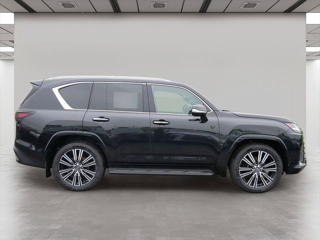 2026 Lexus LX LX 700h Luxury